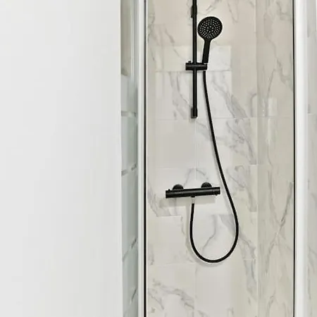 Apartment Petit Et Lumineux Pres De Paris *